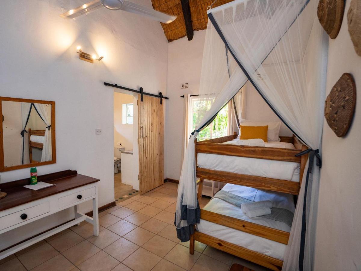 Drift Inn Victoria Falls Esterno foto
